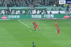 国安遭遇争议红牌，莫德里奇乘势反超比分完成逆转的简单介绍